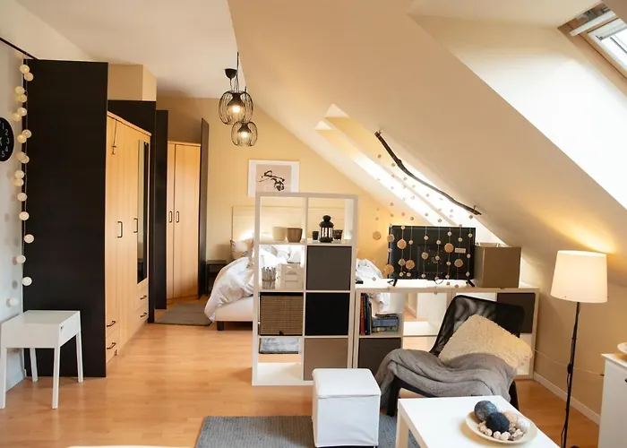 953 - Your Peace Of Mind, Ac & Parking Budapeşte