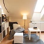 953 - Your Peace Of Mind, Ac & Parking Appartement